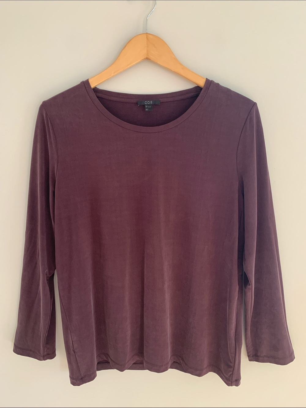 COS Cupro Long Sleeve Stretch Crew Neck Top Relaxed Fit Burgundy Large